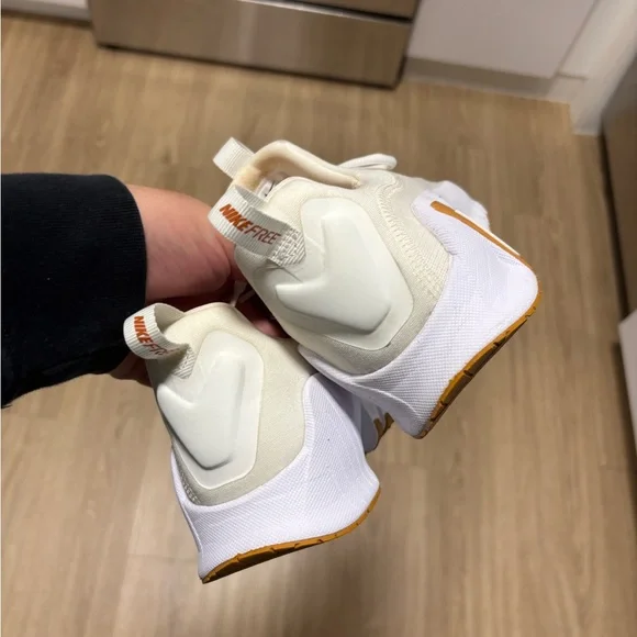 Nike Cream and White Metcon - Picture 7 of 8